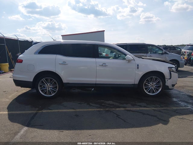 46097254 :رقم المزاد ، 2LMHJ5AT0JBL00112 vin ، 2018 Lincoln Mkt Reserve مزاد بيع