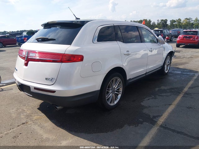 46097254 :رقم المزاد ، 2LMHJ5AT0JBL00112 vin ، 2018 Lincoln Mkt Reserve مزاد بيع