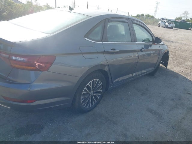 2019 Volkswagen Jetta 1.4t R-line/1.4t S/1.4t Se მანქანა იყიდება აუქციონზე, vin: 3VWC57BU8KM025829, აუქციონის ნომერი: 46097315