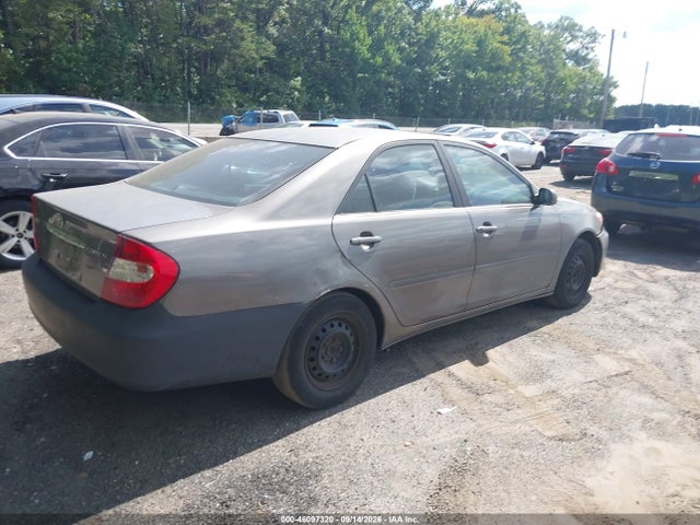 46097320 :رقم المزاد ، 4T1BE32K32U528388 vin ، 2002 Toyota Camry Le مزاد بيع