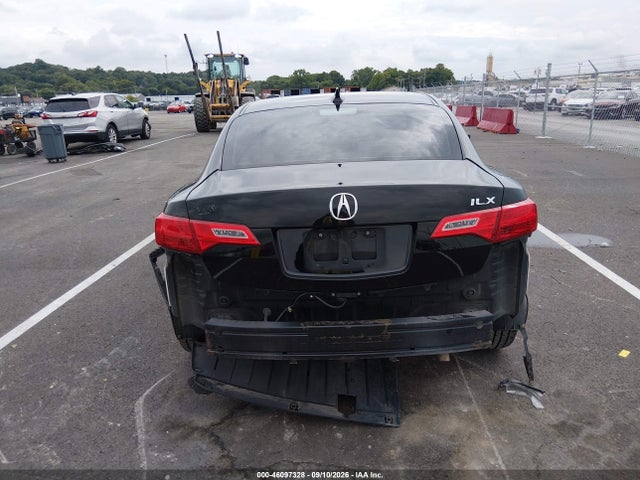 46097328 :رقم المزاد ، 19VDE1F55DE007379 vin ، 2013 Acura Ilx 2.0l مزاد بيع