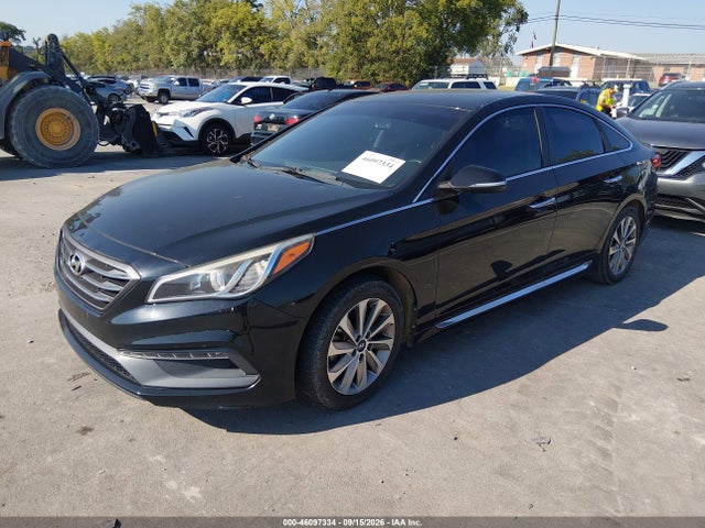Hyundai Sonata Sport 2015 5NPE34AF8FH084376 Image 2