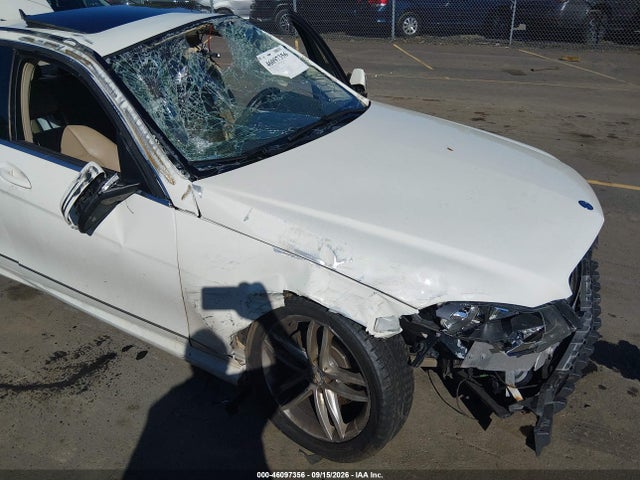 2012 Mercedes-benz C 300 Sport 4matic მანქანა იყიდება აუქციონზე, vin: WDDGF8BB8CR233625, აუქციონის ნომერი: 46097356