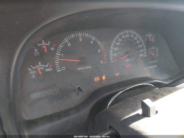 46097368 :رقم المزاد ، 3B7HF12Z2WG152725 vin ، 1998 Dodge Ram 1500 St مزاد بيع
