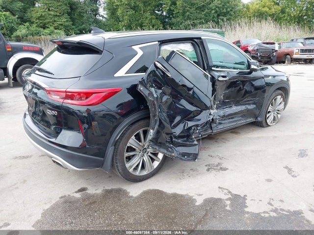 2020 Infiniti Qx50 Sensory Awd მანქანა იყიდება აუქციონზე, vin: 3PCAJ5M33LF101946, აუქციონის ნომერი: 46097384
