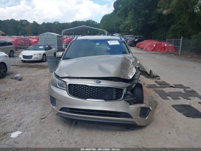KIA SEDONA LX 2016 KNDMB5C14G6124955 Image 12