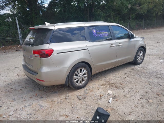 KIA SEDONA LX 2016 KNDMB5C14G6124955 Image 4