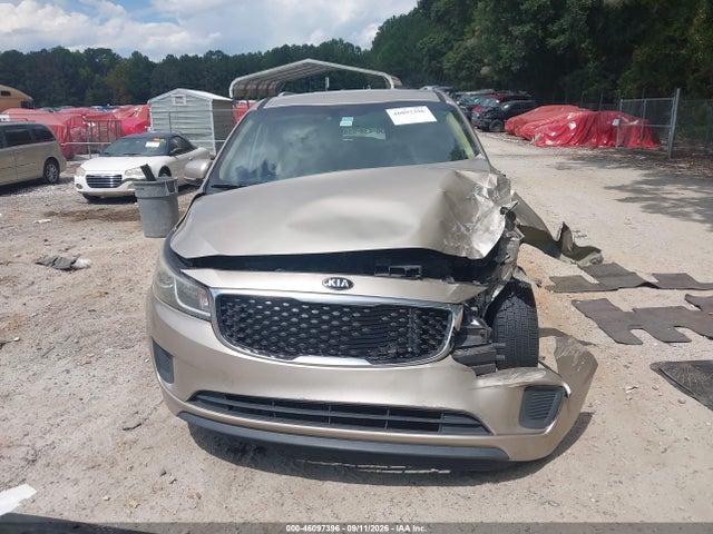 KIA SEDONA LX 2016 KNDMB5C14G6124955 Image 6