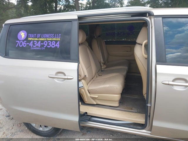 KIA SEDONA LX 2016 KNDMB5C14G6124955 Image 8