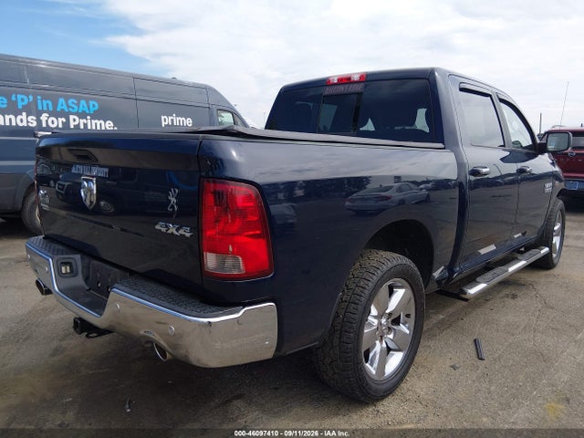 2018 Ram 1500 Big Horn  4x4 5'7 Box მანქანა იყიდება აუქციონზე, vin: 3C6RR7LT1JG230419, აუქციონის ნომერი: 46097410