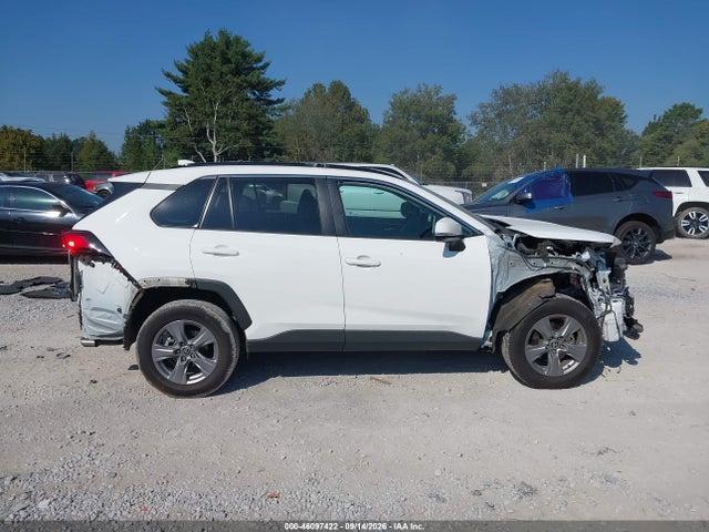 Toyota Rav4 Xle 2024 2T3W1RFV3RC261809 Image 13