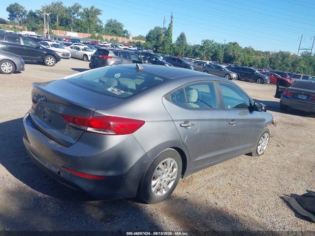 Hyundai ELANTRA SE 2017 KMHD74LF9HU154601 Image 4