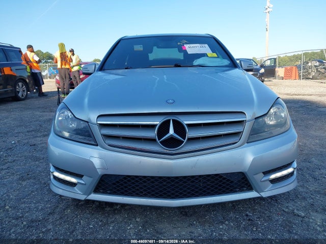 2012 Mercedes-benz C 300 Sport 4matic მანქანა იყიდება აუქციონზე, vin: WDDGF8BB4CR202226, აუქციონის ნომერი: 46097481