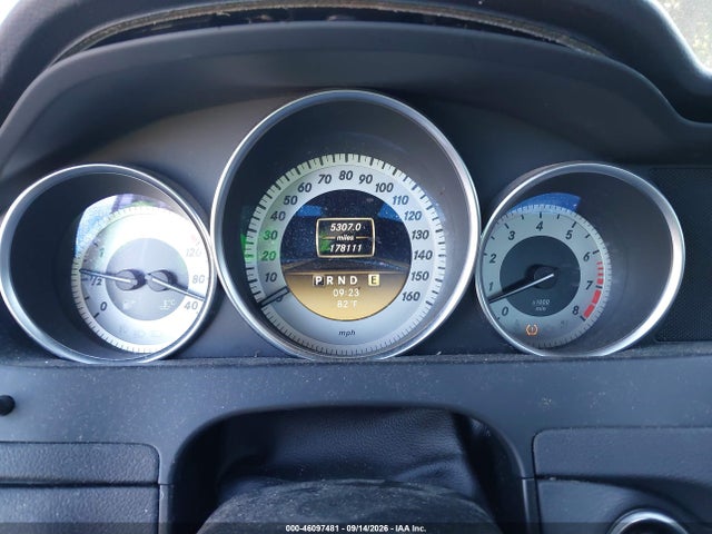 2012 Mercedes-benz C 300 Sport 4matic მანქანა იყიდება აუქციონზე, vin: WDDGF8BB4CR202226, აუქციონის ნომერი: 46097481