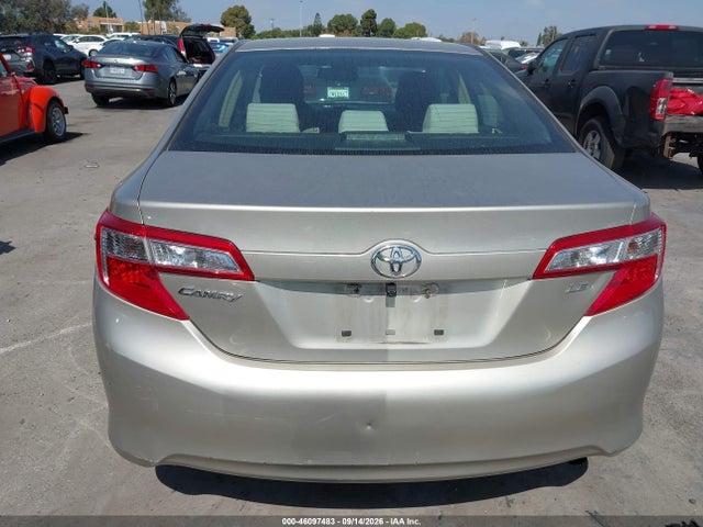 Toyota CAMRY LE 2014 4T4BF1FK2ER349300 Image 17