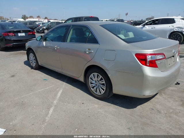 Toyota CAMRY LE 2014 4T4BF1FK2ER349300 Image 3