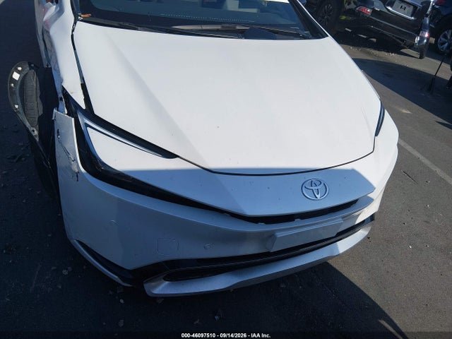 46097510 :رقم المزاد ، JTDACACU6S3052279 vin ، 2025 Toyota Prius Plug-in Hybrid Xse مزاد بيع