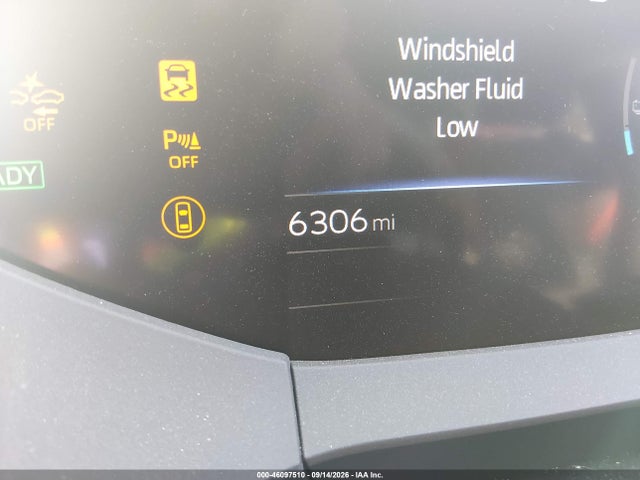 46097510 :رقم المزاد ، JTDACACU6S3052279 vin ، 2025 Toyota Prius Plug-in Hybrid Xse مزاد بيع