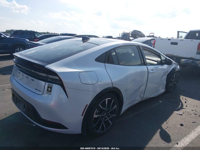 46097510 :رقم المزاد ، JTDACACU6S3052279 vin ، 2025 Toyota Prius Plug-in Hybrid Xse مزاد بيع