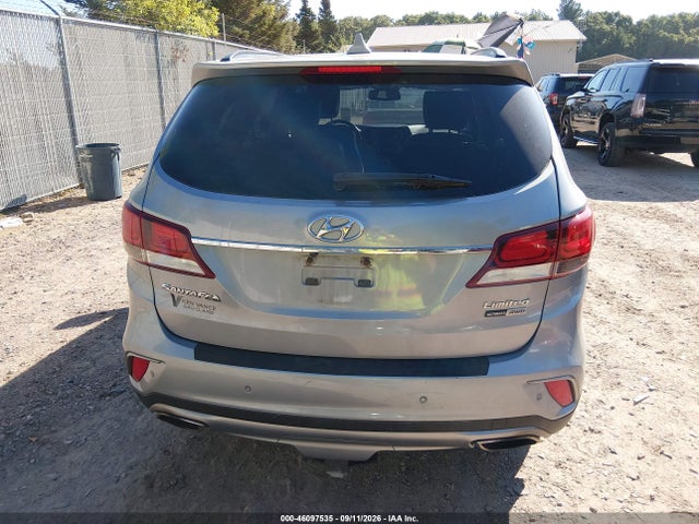 Продажа на аукционе авто 2017 Hyundai Santa Fe Limited Ultimate, vin: KM8SRDHFXHU227839, номер лота: 46097535