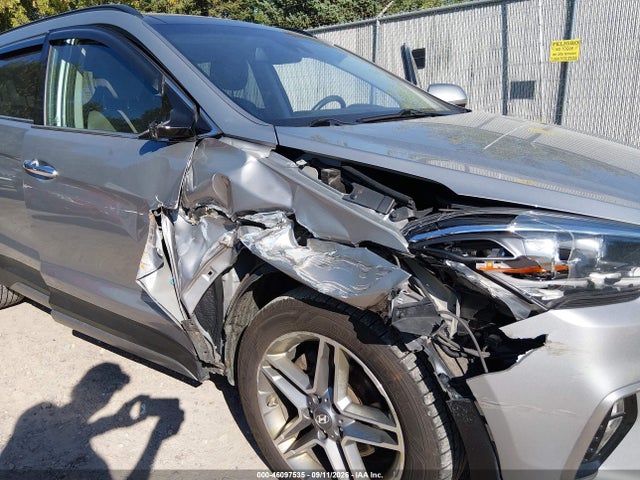 Продажа на аукционе авто 2017 Hyundai Santa Fe Limited Ultimate, vin: KM8SRDHFXHU227839, номер лота: 46097535