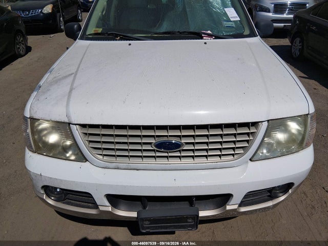 46097539 :رقم المزاد ، 1FMDU74W65UA58395 vin ، 2005 Ford Explorer Eddie Bauer مزاد بيع