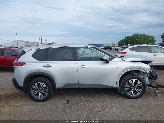 2022 Nissan Rogue Sv Intelligent Awd მანქანა იყიდება აუქციონზე, vin: 5N1BT3BB5NC715468, აუქციონის ნომერი: 46097546