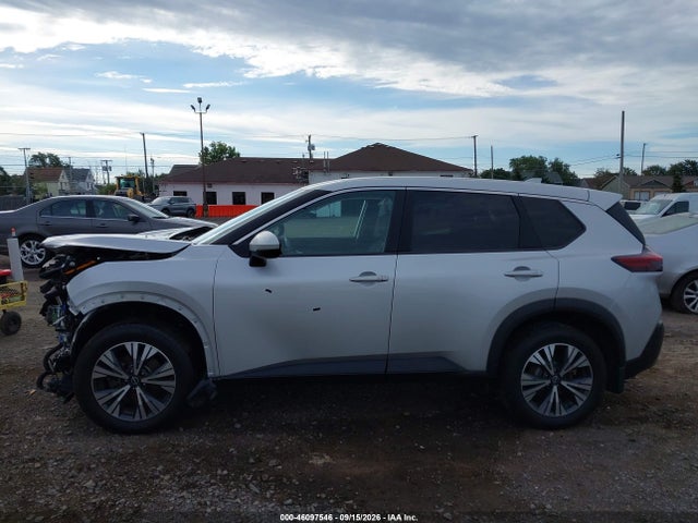 2022 Nissan Rogue Sv Intelligent Awd მანქანა იყიდება აუქციონზე, vin: 5N1BT3BB5NC715468, აუქციონის ნომერი: 46097546