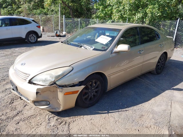 46097592 :رقم المزاد ، JTHBF30G820076086 vin ، 2002 Lexus Es 300 مزاد بيع
