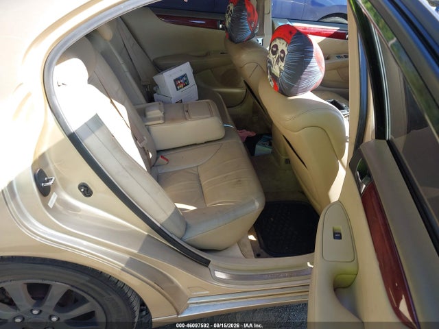 46097592 :رقم المزاد ، JTHBF30G820076086 vin ، 2002 Lexus Es 300 مزاد بيع