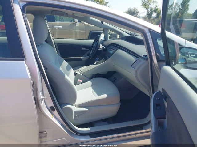 46097621 :رقم المزاد ، JTDKN3DU4A0044271 vin ، 2010 Toyota Prius Ii مزاد بيع