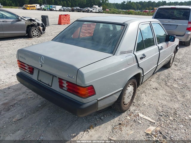 46097638 :رقم المزاد ، WDBDA24A3EA118458 vin ، 1984 Mercedes-benz 190 E 2.3 مزاد بيع