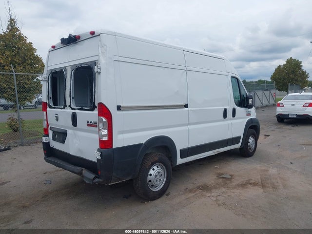46097642 :رقم المزاد ، 3C6LRVCG4ME590815 vin ، 2021 Ram Promaster 2500 High Roof 136 Wb مزاد بيع