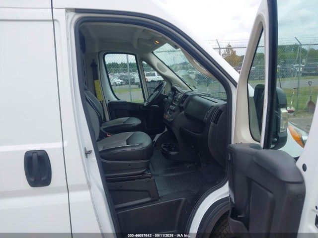 46097642 :رقم المزاد ، 3C6LRVCG4ME590815 vin ، 2021 Ram Promaster 2500 High Roof 136 Wb مزاد بيع