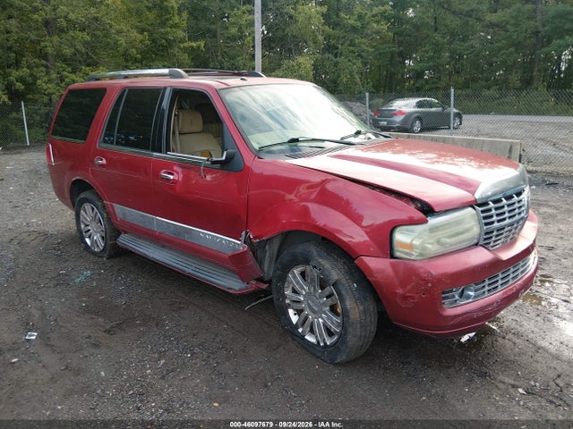 Продажа на аукционе авто 2008 Lincoln Navigator, vin: 5LMFU27578LJ02300, номер лота: 46097679