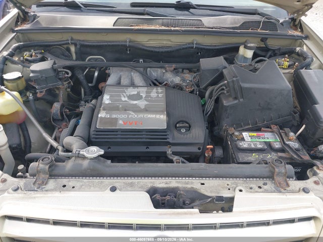 46097688 :رقم المزاد ، JTEHF21A920057347 vin ، 2002 Toyota Highlander V6 مزاد بيع