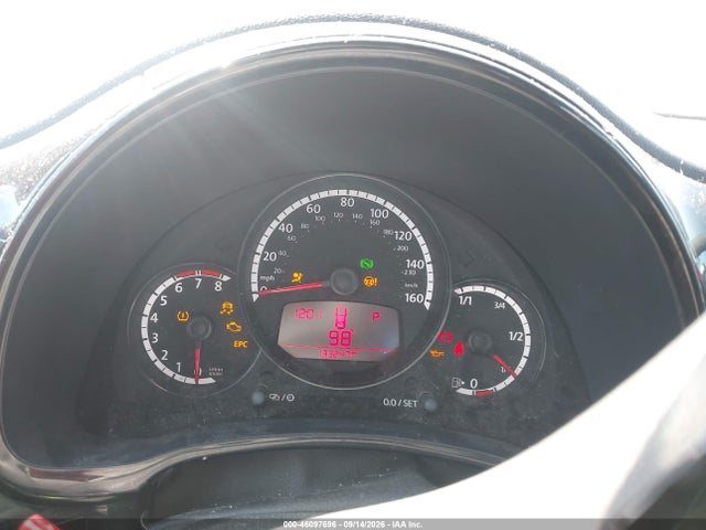 Продажа на аукционе авто 2016 Volkswagen Beetle 1.8t Wolfsburg Edition, vin: 3VWF17AT8GM612444, номер лота: 46097696