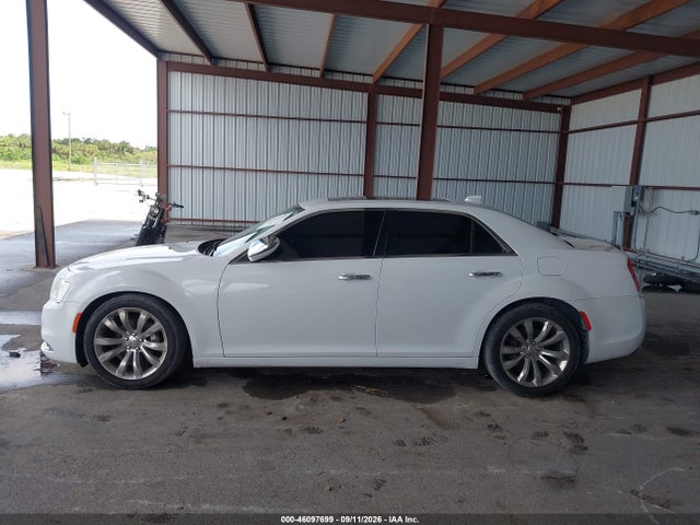2019 Chrysler 300 Limited მანქანა იყიდება აუქციონზე, vin: 2C3CCAEG0KH568722, აუქციონის ნომერი: 46097699