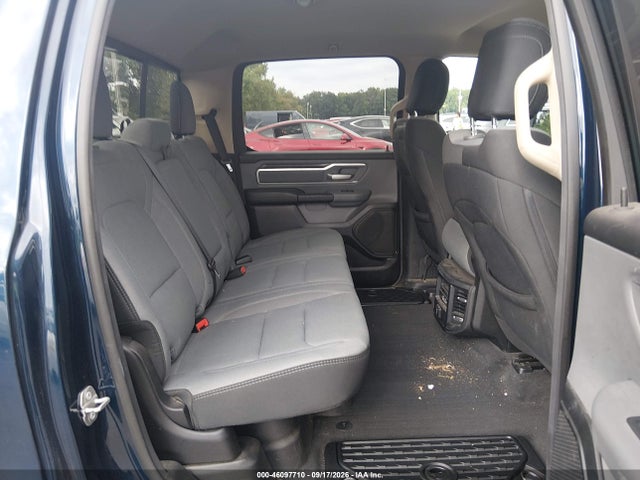 1C6SRFMT0LN345775 RAM 1500 Big Horn 4x4 6&#039;4 Box