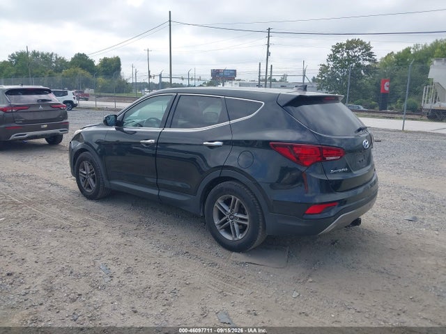 5XYZTDLB0HG381003 Hyundai Santa Fe Sport 2.4l