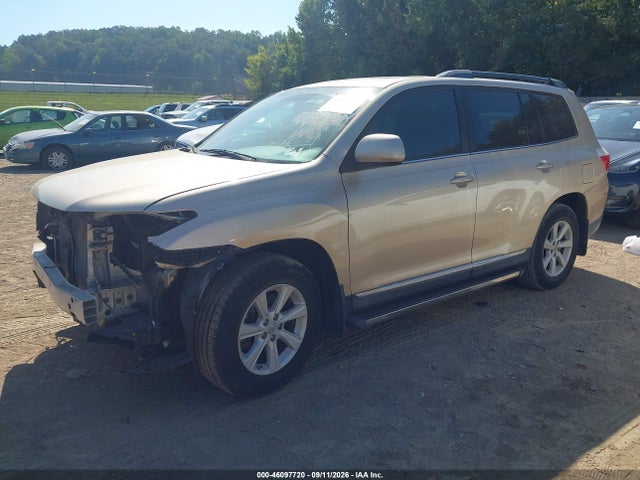 46097720 :رقم المزاد ، 5TDZK3EH0CS088437 vin ، 2012 Toyota Highlander Se V6 مزاد بيع