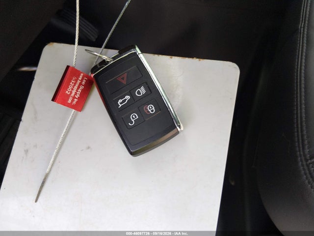2025 Land Rover Defender 110 P500 X-dynamic Se მანქანა იყიდება აუქციონზე, vin: SALE2EFE3S2448216, აუქციონის ნომერი: 46097726