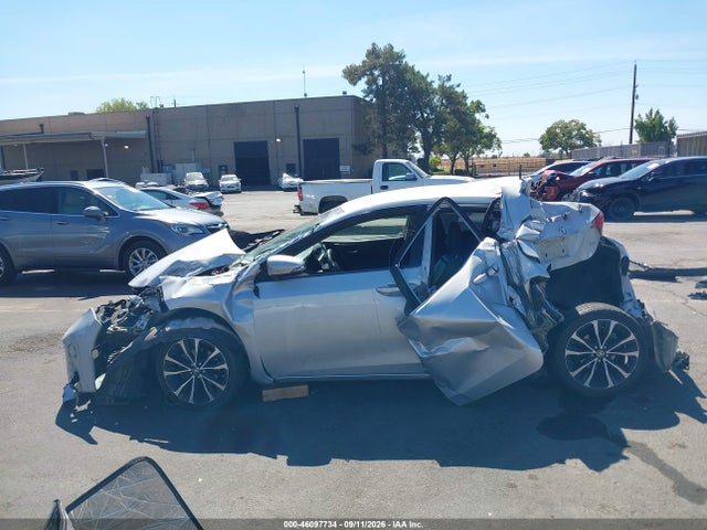 Toyota COROLLA SE 2018 2T1BURHE4JC032703 Image 15