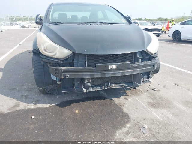 2015 Hyundai Elantra Limited მანქანა იყიდება აუქციონზე, vin: KMHDH4AE5FU294567, აუქციონის ნომერი: 46097754