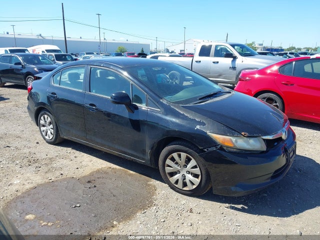 Продажа на аукционе авто 2012 Honda Civic Lx, vin: 2HGFB2F55CH335792, номер лота: 46097761