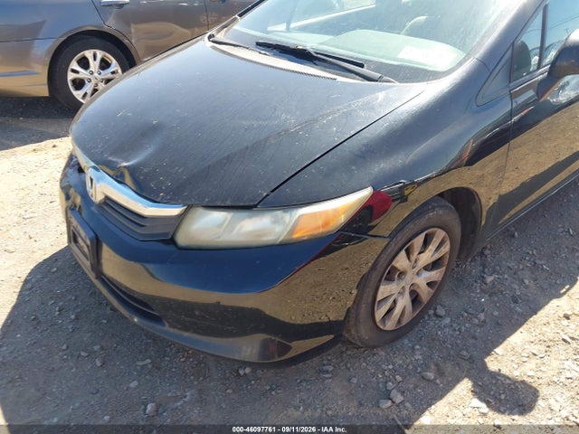 Продажа на аукционе авто 2012 Honda Civic Lx, vin: 2HGFB2F55CH335792, номер лота: 46097761