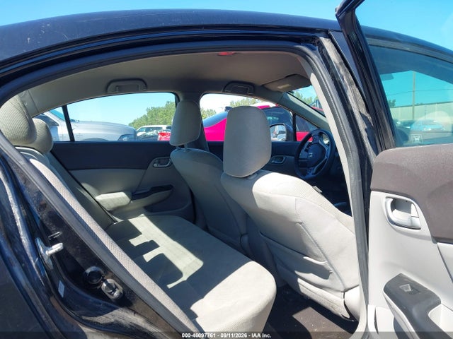 Продажа на аукционе авто 2012 Honda Civic Lx, vin: 2HGFB2F55CH335792, номер лота: 46097761