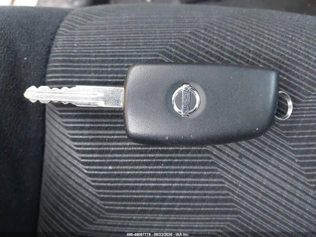 2016 Nissan Rogue S/sl/sv მანქანა იყიდება აუქციონზე, vin: 5N1AT2MT9GC799356, აუქციონის ნომერი: 46097779