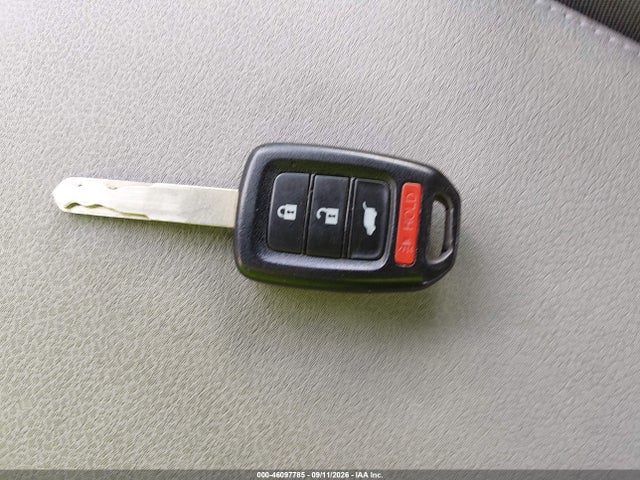 46097785 :رقم المزاد ، 5J6RW6H38HL004874 vin ، 2017 Honda Cr-v Lx مزاد بيع