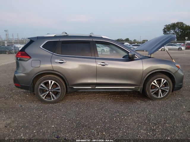 2017 Nissan Rogue Sl მანქანა იყიდება აუქციონზე, vin: JN8AT2MT4HW388018, აუქციონის ნომერი: 46097787